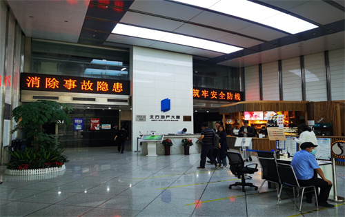 北方地产大厦大堂